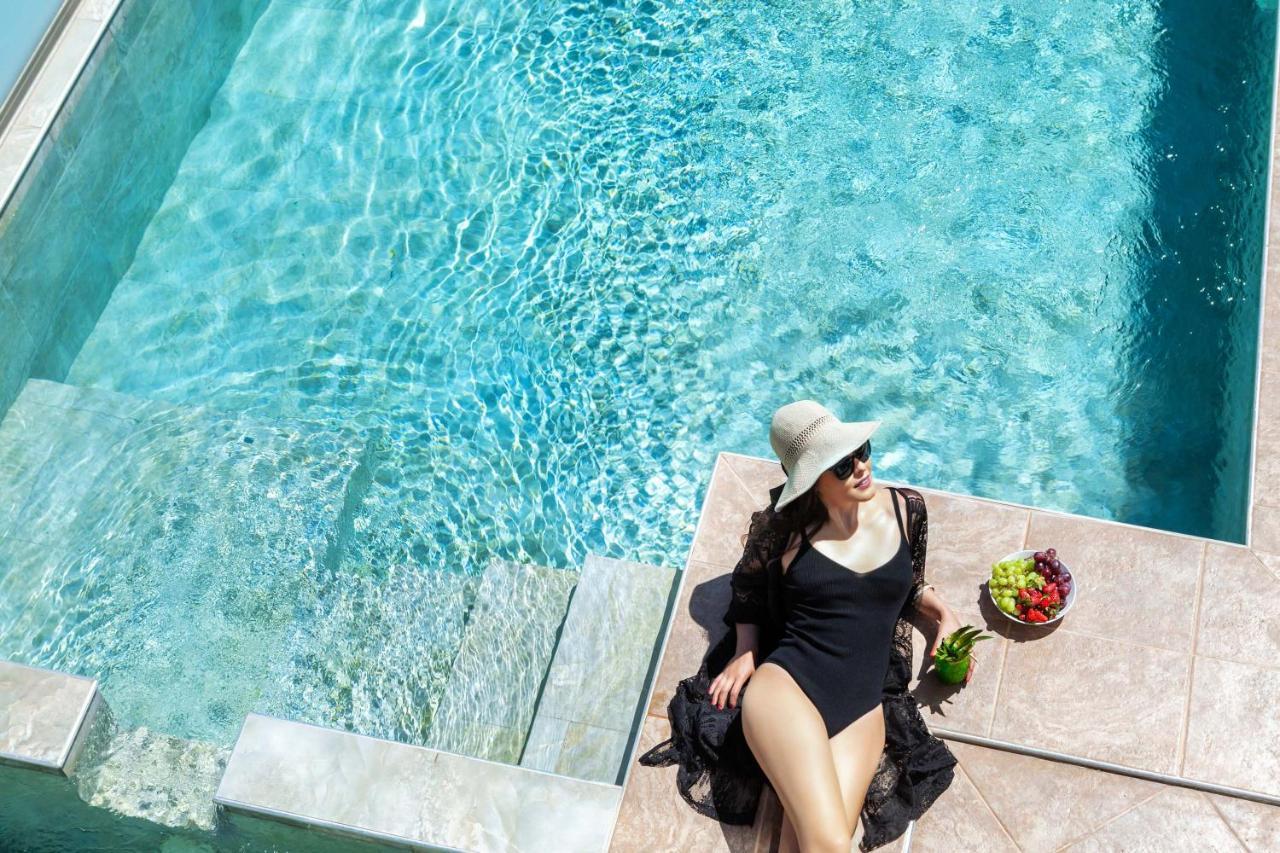 Sunny Villas Resort & Spa 卡尼奥提 外观 照片